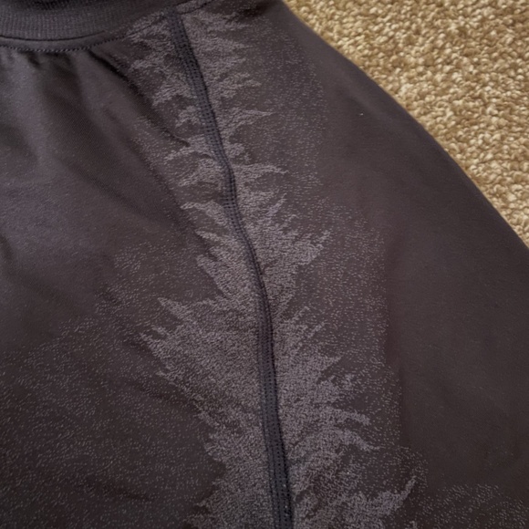 Gymshark Caged Seamless Top - Picture 3 of 6